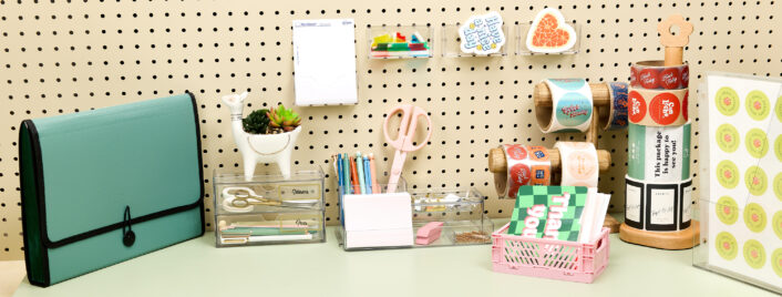 The Ultimate Guide for How to Organize Your Desk