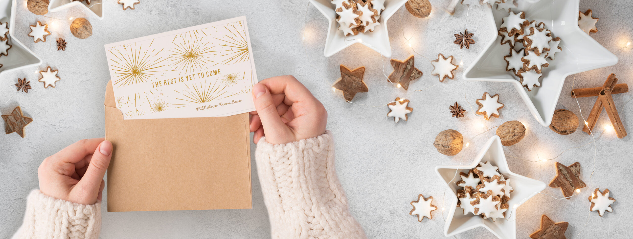 https://www.avery.com/blog/wp-content/uploads/2023/09/902824_2023-09-Editorial-How-to-Create-Stunning-Last-Minute-Holiday-Cards-REFRESH_Article-Banner_3000x1134-scaled.jpg